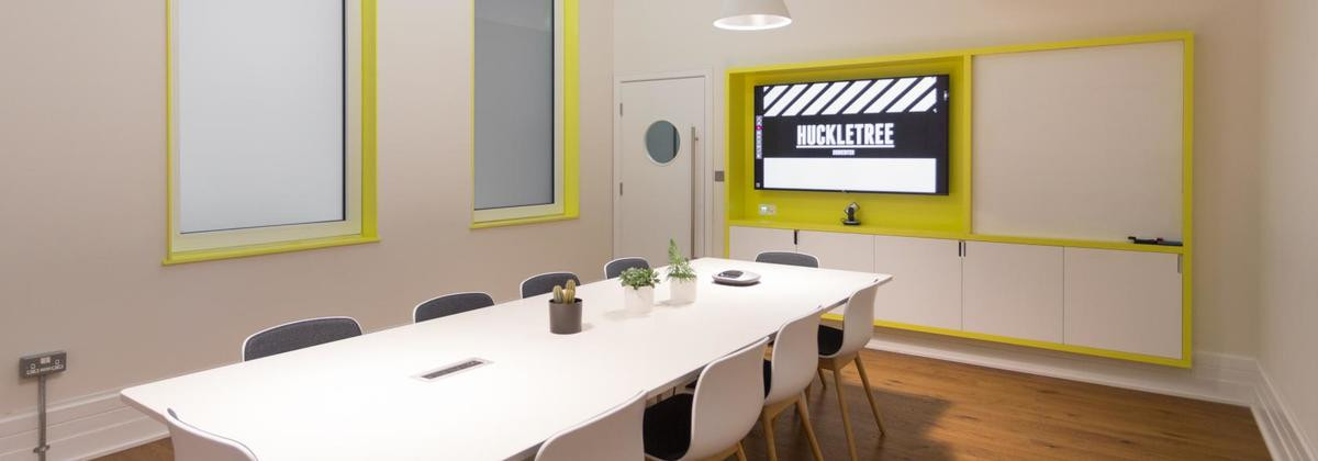 Menlo - Huckletree