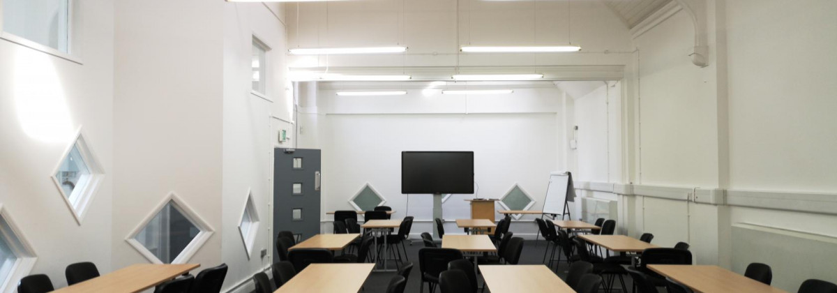 Woolf Hall - Teaching London: LDBS SCITT