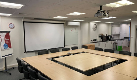 Edinburgh Room - FMB Meeting Rooms