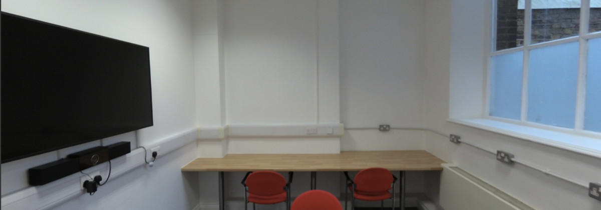 Small Meeting Room - Maida Vale Library